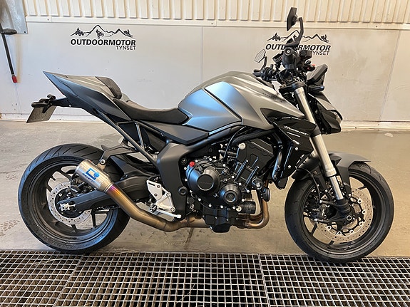 Honda CB1000 Hornet, Pen og Tøff sykkel med mye utstyr, Med Comfort, Sport og Style pakker! FabrikkGaranti 57mnd! Satt ned i pris! 3 of 28