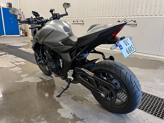 Honda CB1000 Hornet, Pen og Tøff sykkel med mye utstyr, Med Comfort, Sport og Style pakker! FabrikkGaranti 57mnd! Satt ned i pris! 6 of 28