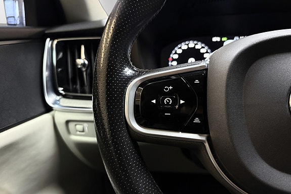 Volvo V60 16 of 30