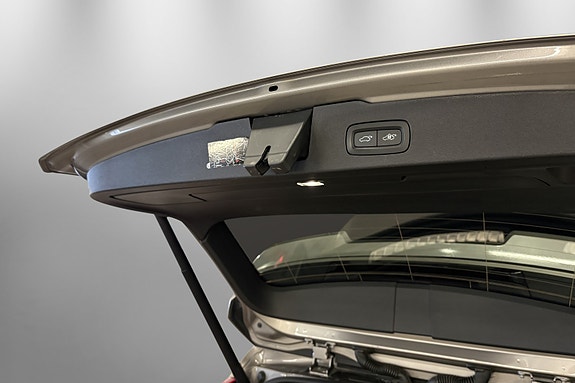 Volvo V60 27 of 30