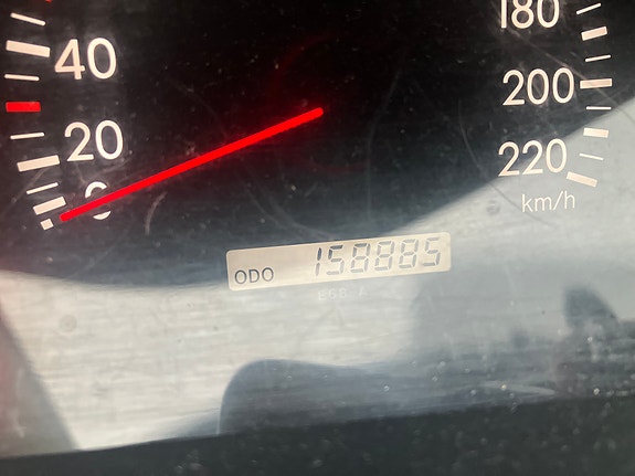 Toyota Corolla 4 of 5
