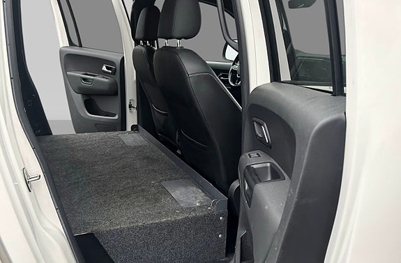 Volkswagen Amarok 4 of 5
