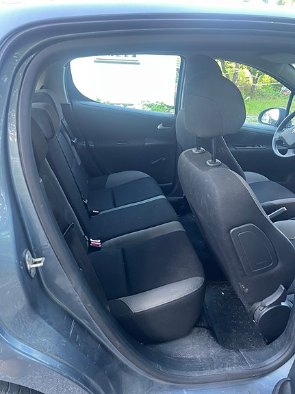 Peugeot 207 5 of 5