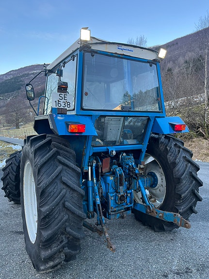 Ford 5610 12 of 18