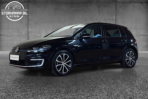 Volkswagen Golf 4 of 5