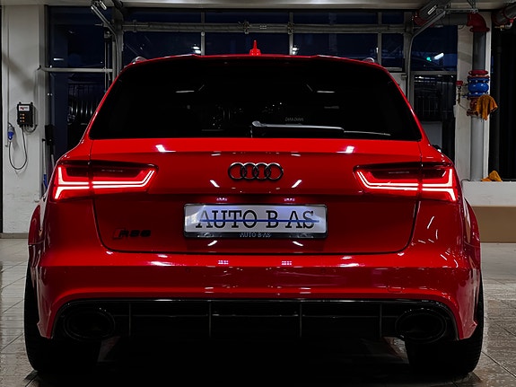 Audi RS6 4 of 5