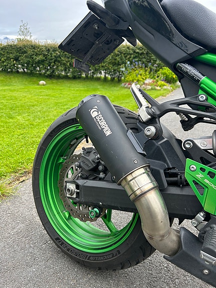Kawasaki Z 900 7 of 14