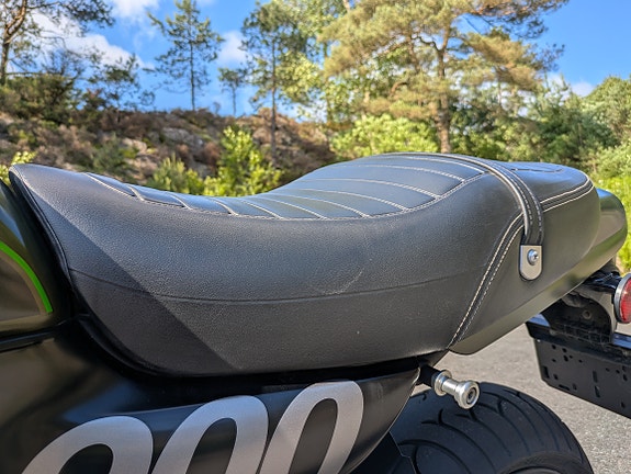 Kawasaki Z 900 RS 22 of 22