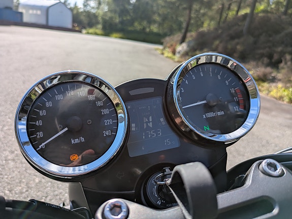 Kawasaki Z 900 RS 19 of 22