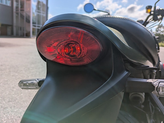 Kawasaki Z 900 RS 20 of 22