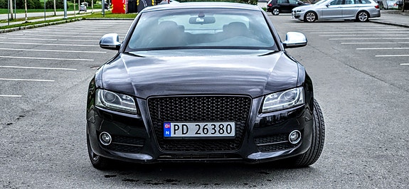 Audi A5 2 of 5