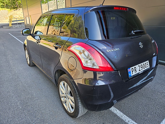 Suzuki Swift 5 of 5