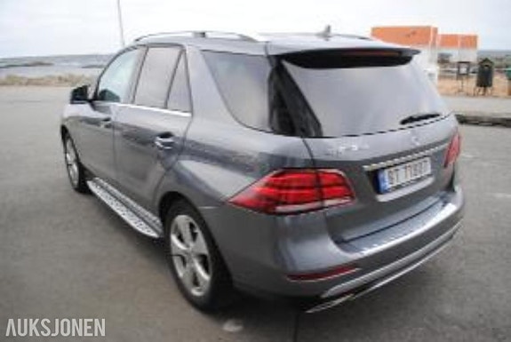 Mercedes-Benz gle 3 of 5