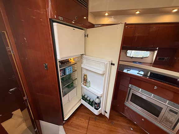 FAIRLINE TARGA 47 GRAN TURISMO 19 of 30