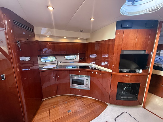 FAIRLINE TARGA 47 GRAN TURISMO 16 of 30