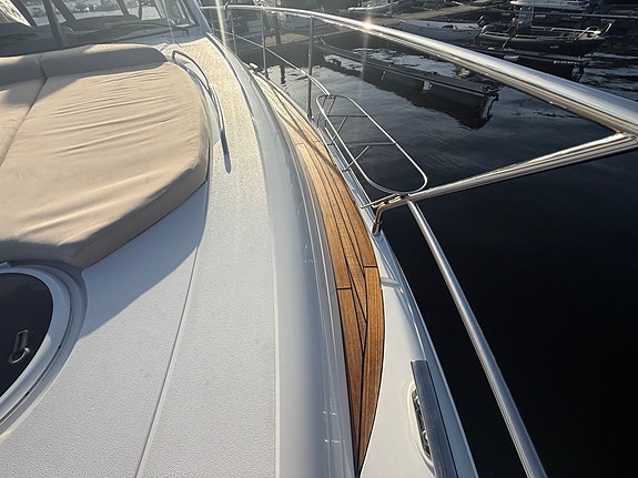 FAIRLINE TARGA 47 GRAN TURISMO 11 of 30