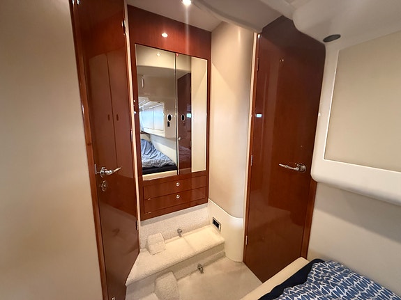 FAIRLINE TARGA 47 GRAN TURISMO 30 of 30