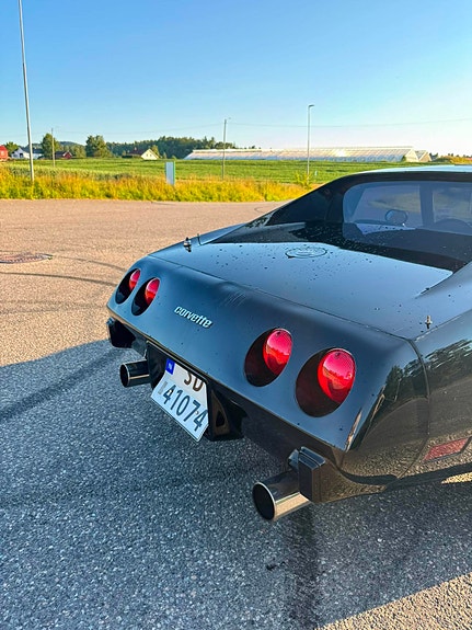 Chevrolet Corvette 7 of 27