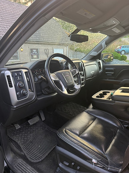 GMC Sierra 5 of 5