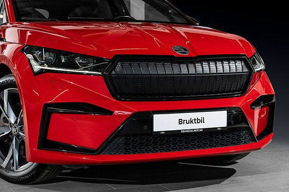 Skoda Enyaq 2 of 5