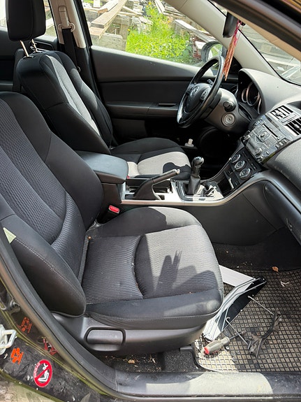 Mazda 6 4 of 6