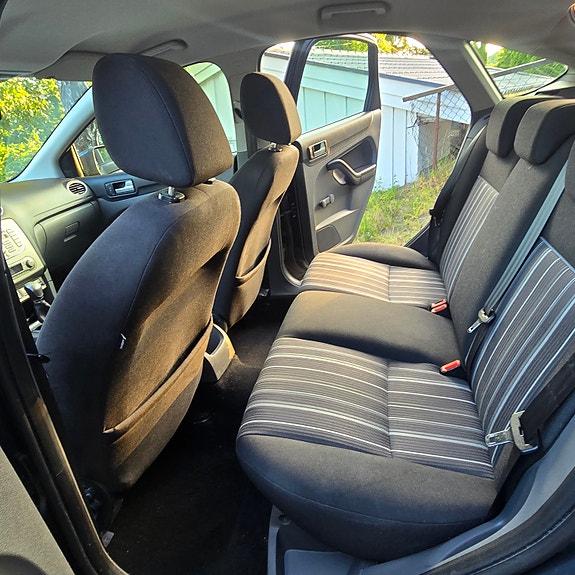 Ford Focus 15 of 20
