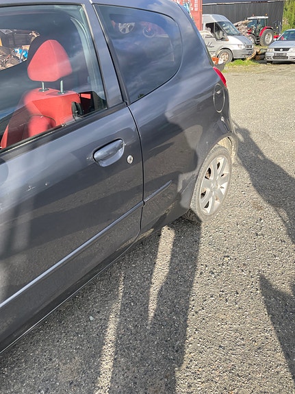 Mitsubishi Colt 5 of 5
