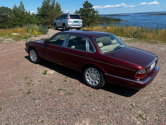 Jaguar Sovereign 1998 photo 4