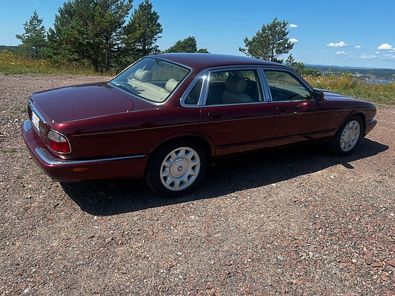 Jaguar Sovereign 1998 photo 2