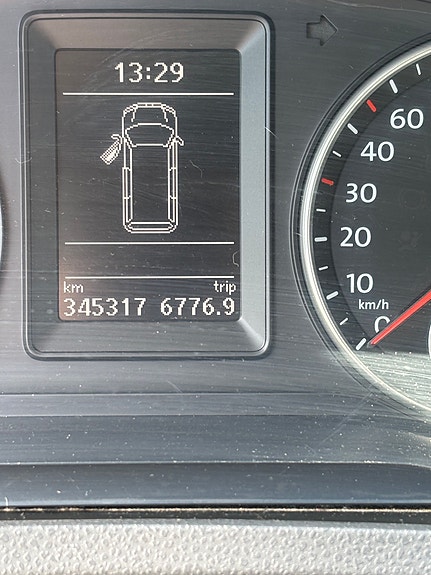 Volkswagen Transporter 9 of 9