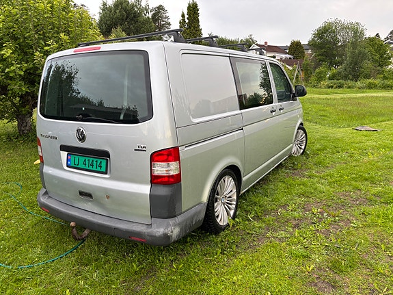 Volkswagen Transporter 4 of 9