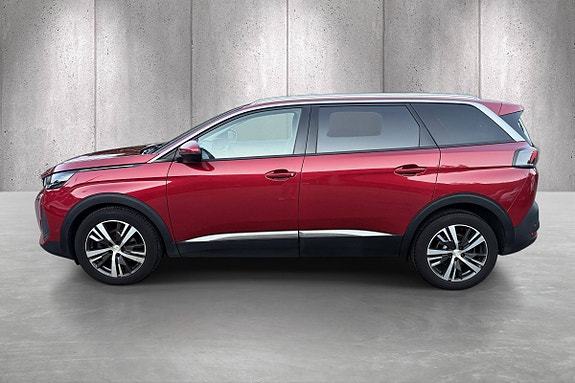Peugeot 5008 4 of 5