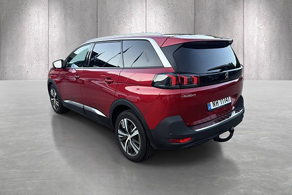 Peugeot 5008 5 of 5