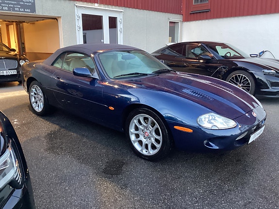 Jaguar Xkr photo 3