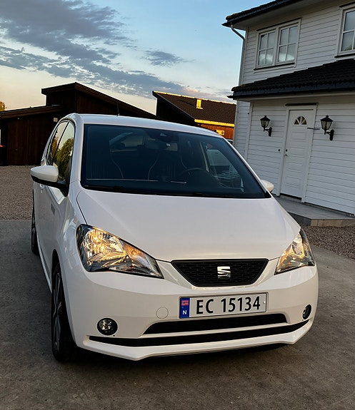 Seat Mii 2 of 5