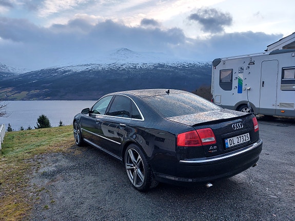Audi A8 3 of 27