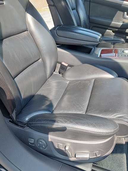 Audi A8 22 of 27