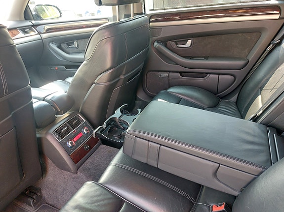 Audi A8 26 of 27