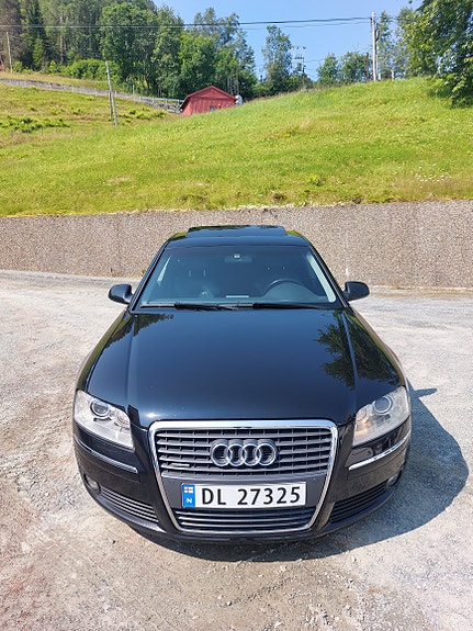 Audi A8 12 of 27