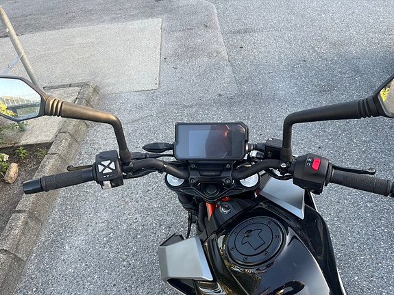 KTM 390 Duke 17 of 30