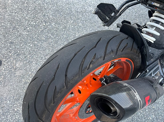 KTM 390 Duke 12 of 30