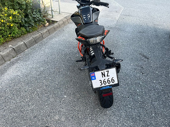 KTM 390 Duke 15 of 30