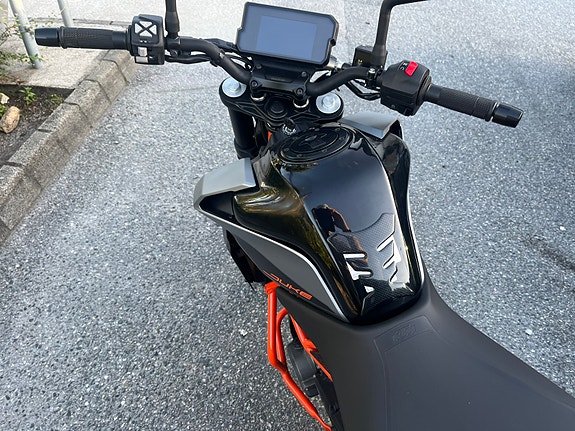 KTM 390 Duke 16 of 30