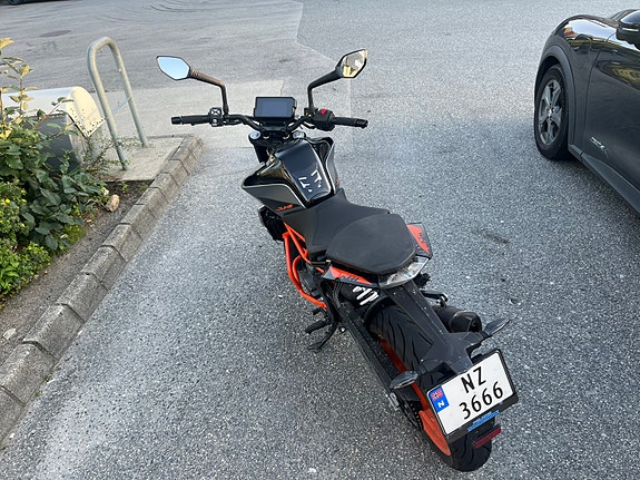 KTM 390 Duke 6 of 30