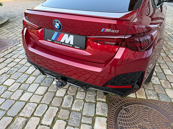 BMW i4 2 of 5