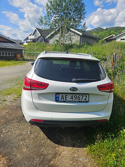 Kia Ceed 4 of 5