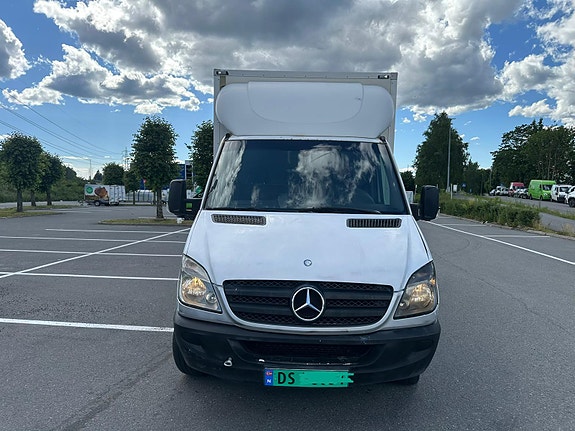 Mercedes-Benz Sprinter 316 2 of 5