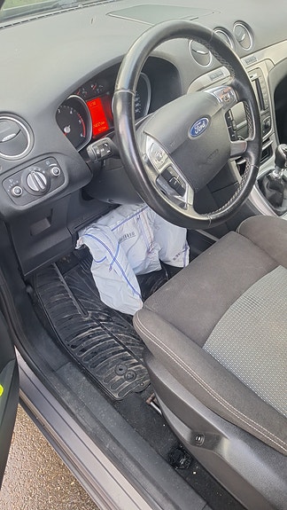 Ford S-MAX 10 of 12