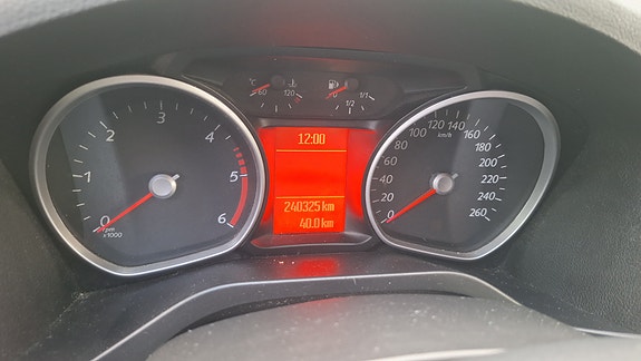 Ford S-MAX 6 of 12