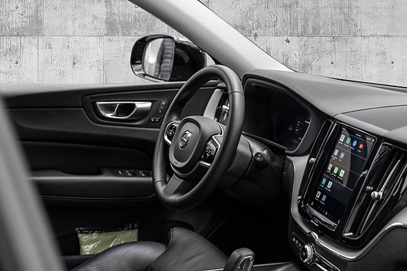 Volvo XC60 25 of 29